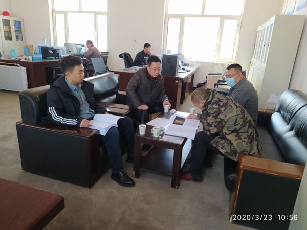 巴林左旗環保監察大隊到鵬峰化工檢查指導